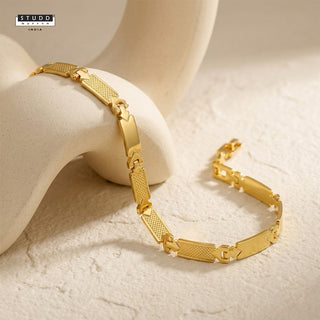 Arrow Bracelet – 24K Gold Tone