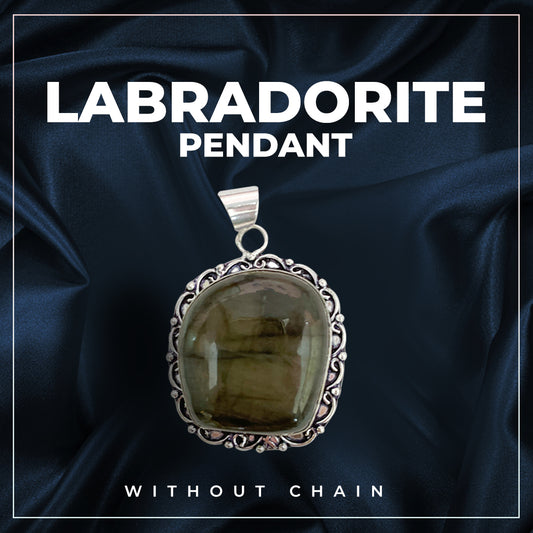 Labradorite (Wearable Pendant without chain)